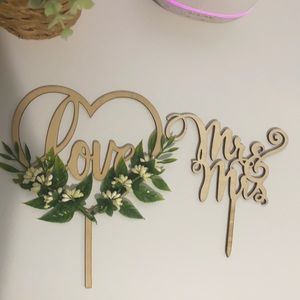 Cake topper